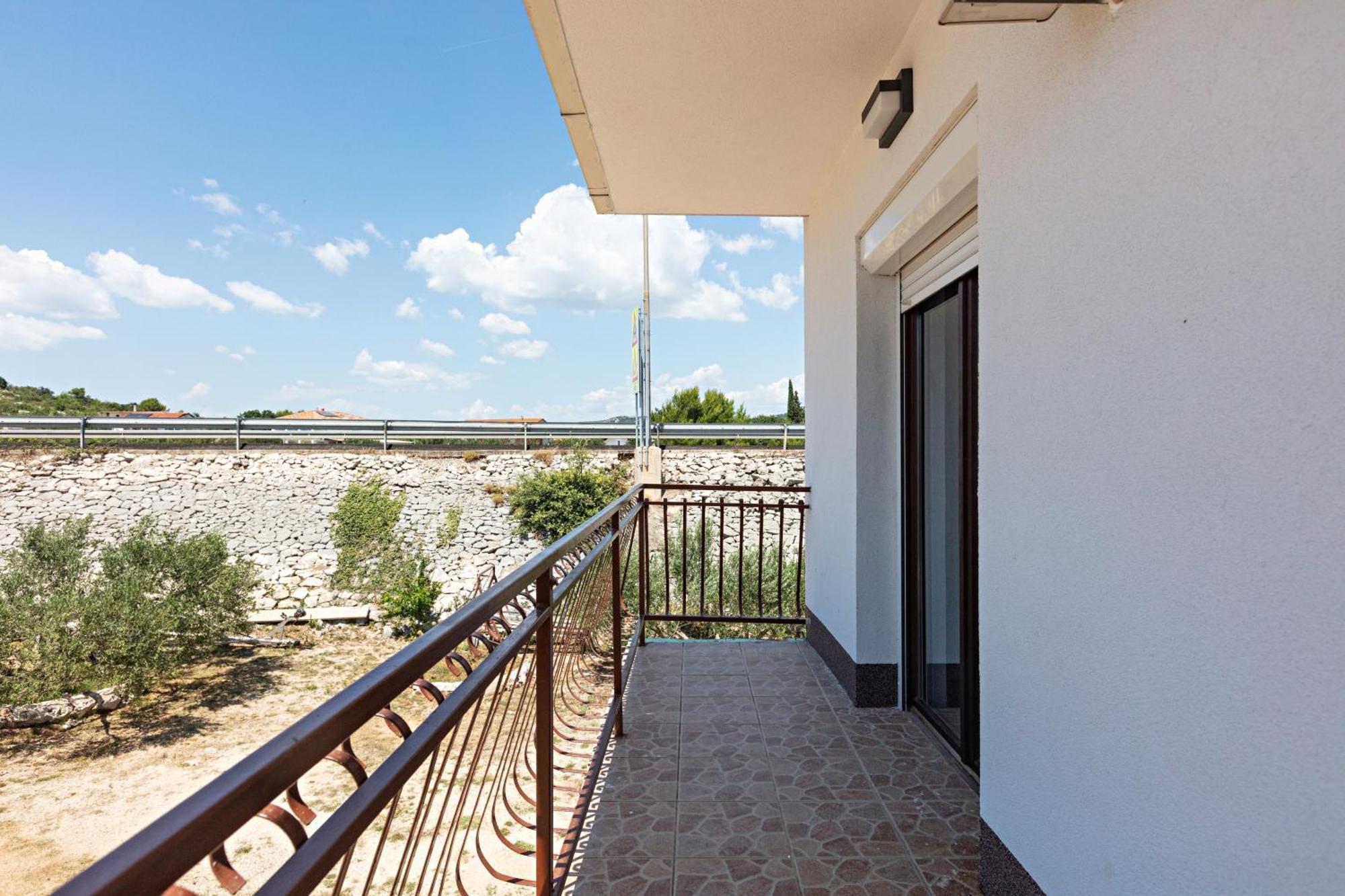 Apartments With A Parking Space Pirovac, Sibenik - 13263 Esterno foto